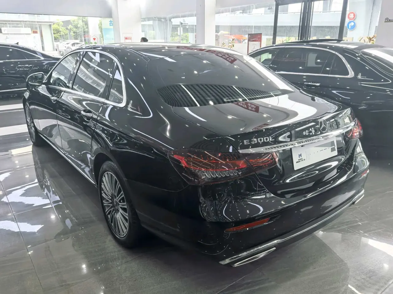 Mercedes Benz E Class 2023 E 260 L 2.0T Automatic 4