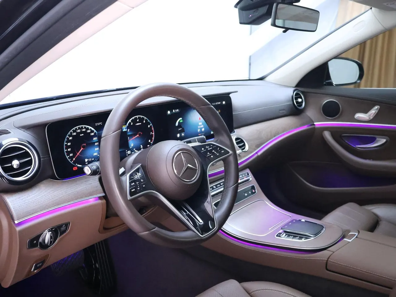 Mercedes Benz E Class 2023 E 260 L 2.0T Automatic 5