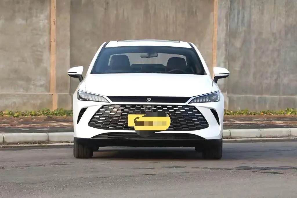 BYD 2026 Qin PLUS DM-i 1.5 stepless 210KM aggressive automatic gear 2