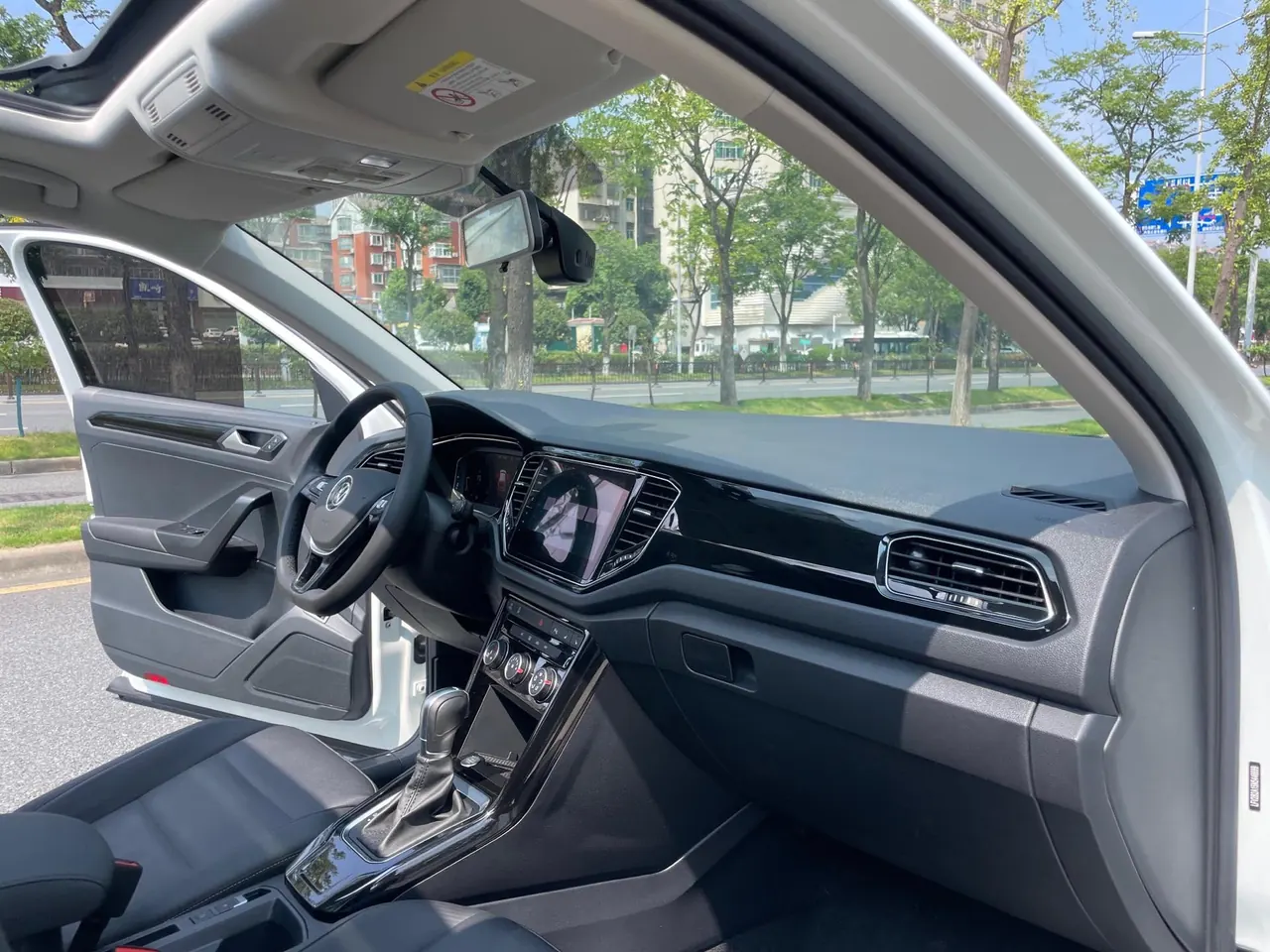 Volkswagen 2022 Tange 1.4TSI 280TSI Two-Drive Comfortable PLUS Automatic Gear 13