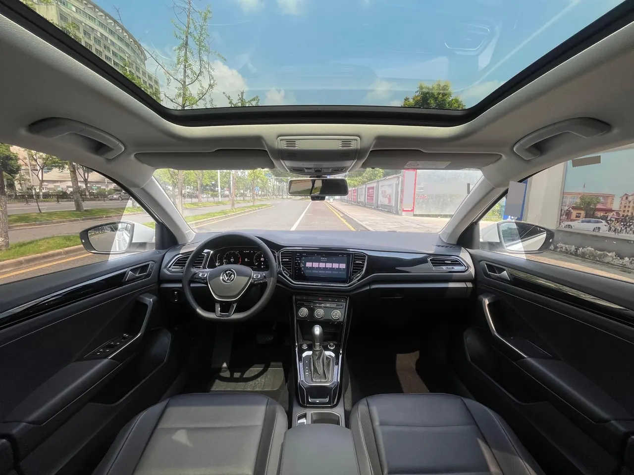 Volkswagen 2022 Tange 1.4TSI 280TSI Two-Drive Comfortable PLUS Automatic Gear 14