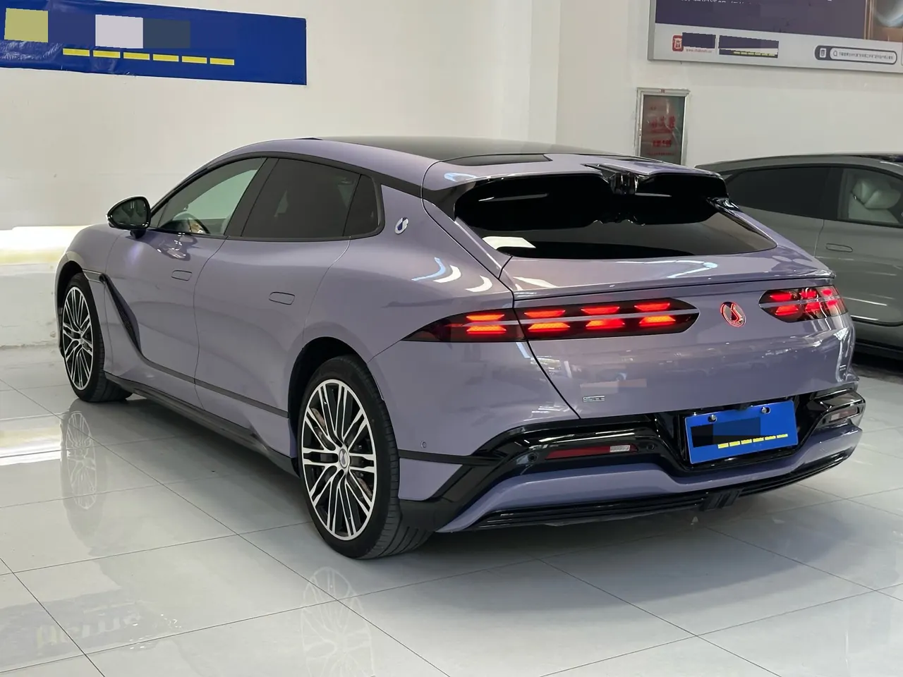 Denza 2026 Denza Z9GT Flashback Flagship Automatic Transmission 4