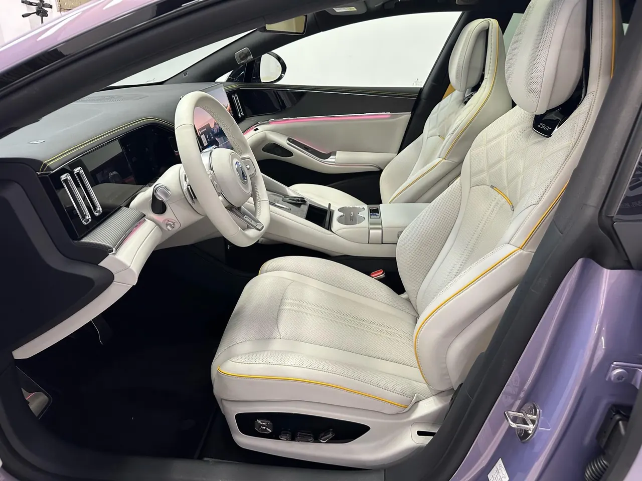 Denza 2026 Denza Z9GT Flashback Flagship Automatic Transmission 7