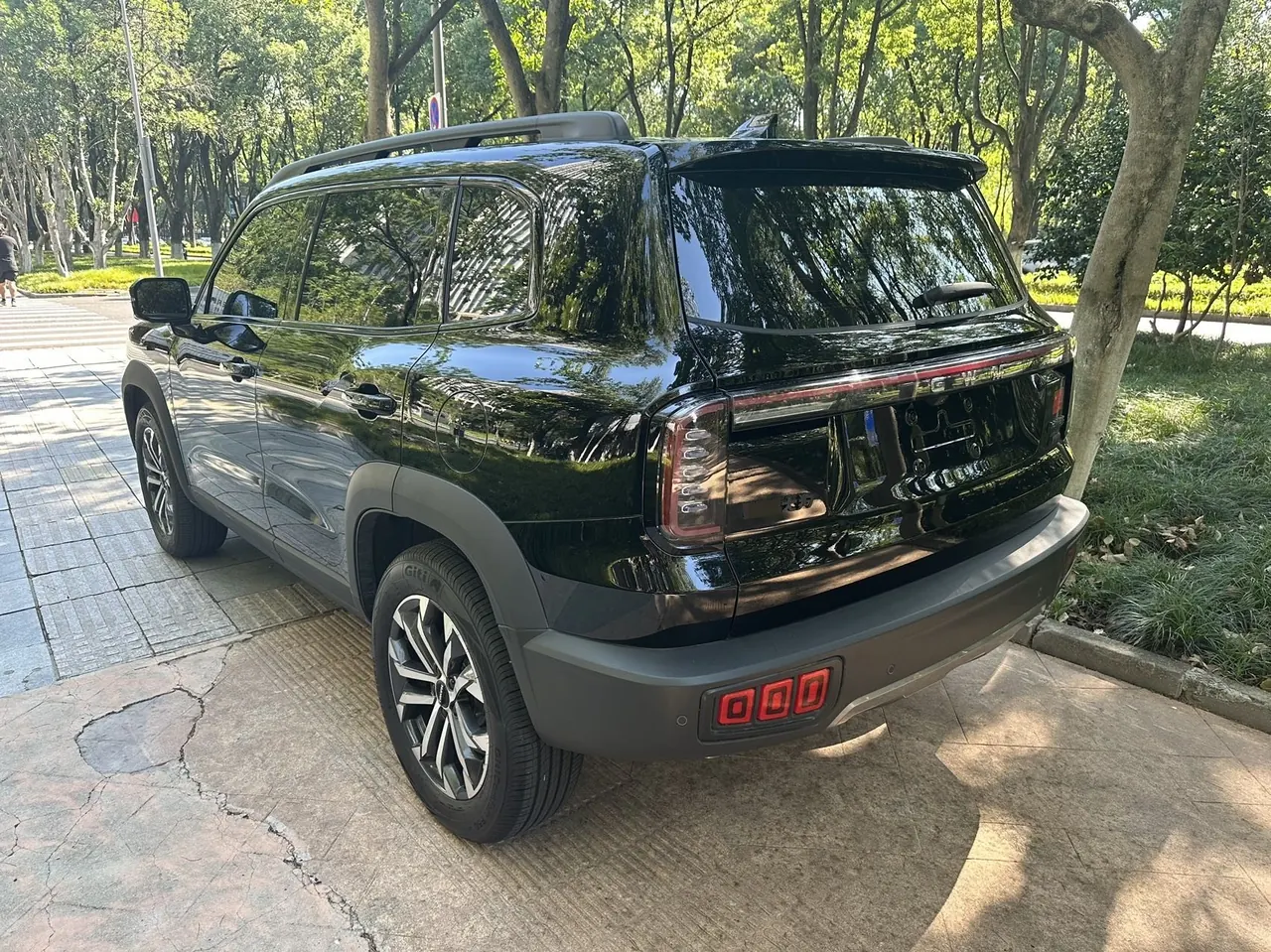 Haval 2026 big dog 2.0T Chinese garden dog version automatic gear 9