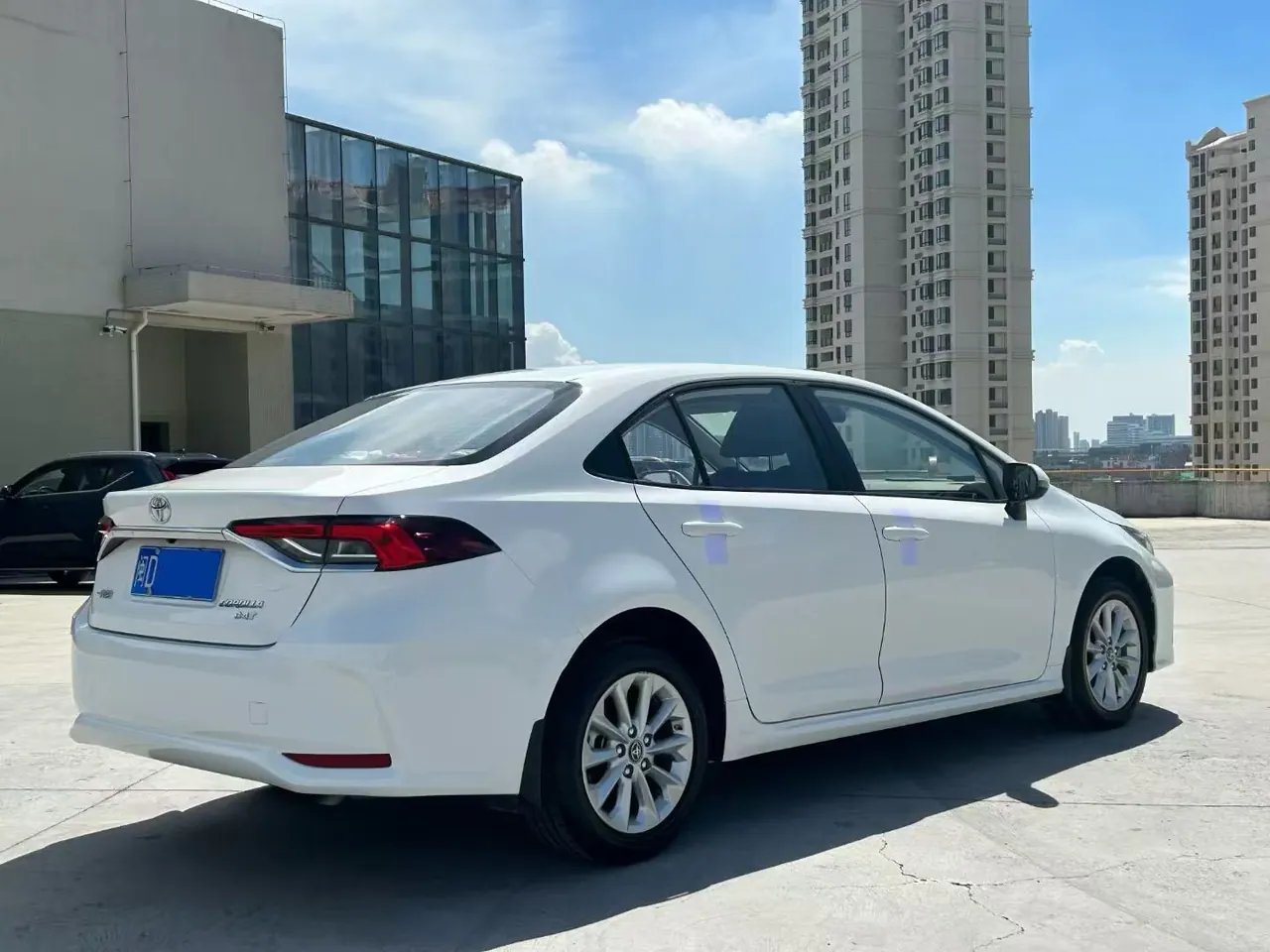 Toyota 2021 corolla 1.2T stepless elite PLUS version of automatic gear 4