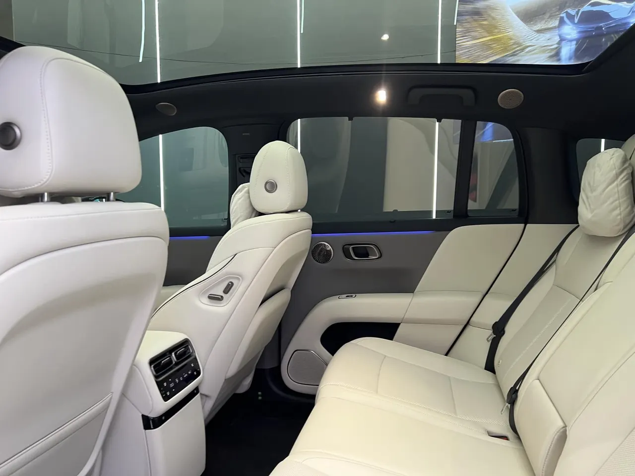 Li 2025 i6 four-wheel drive basic automatic transmission 4