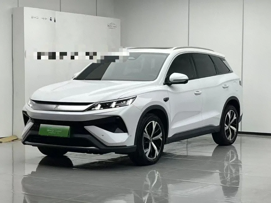 打开图片灯箱:BYD Song Pro New Energy 2025 Song Pro DM-i 1.5 Stepless Smart Driving Edition 115KM Excellent Automatic Gear