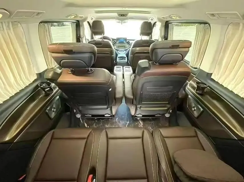 Mercedes Benz V 2022V 260 L 2.0T Premium Edition Automatic Gear 3