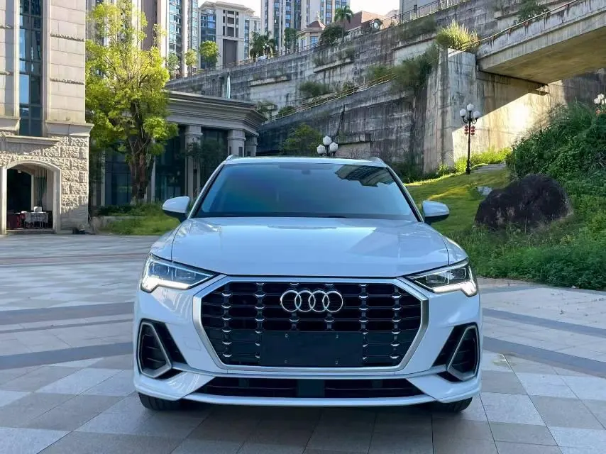 Audi 2022 Q3 1.4TFSI 35TFSI Fashion Elegant Automatic Gear 2