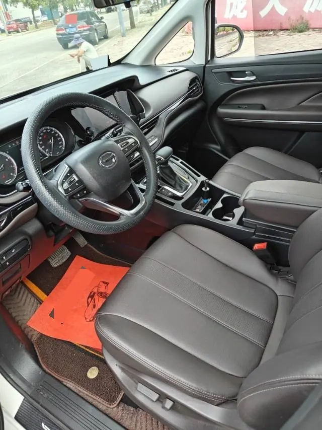 Chuanqi 2021 M6 1.5T 270T Premium Edition 7-seat Automatic Gear 4