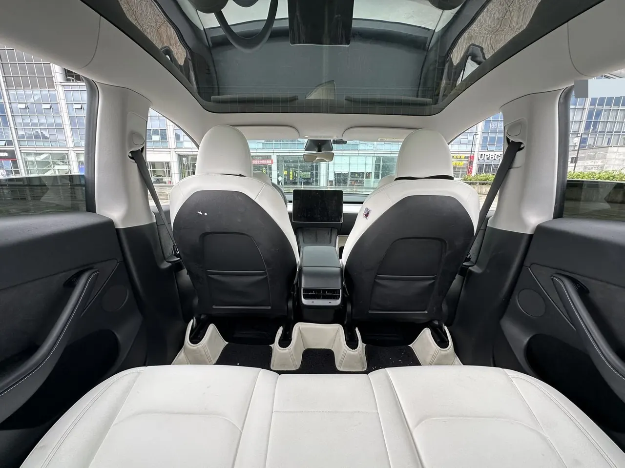 Tesla 2022 Model Y rear-wheel drive version (facelift) automatic gear 11