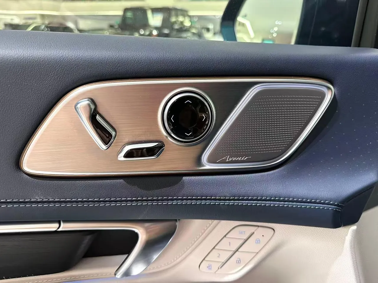 Buick 2025 Century 48V 2.0T Private Edition 4-seat Automatic Gear 8