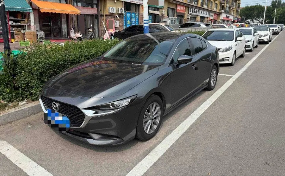 Open image lightbox: Mazda 3 Angkesaila 2022 Mazda 3 Angkesaila-sedan 2.0 quality automatic transmission