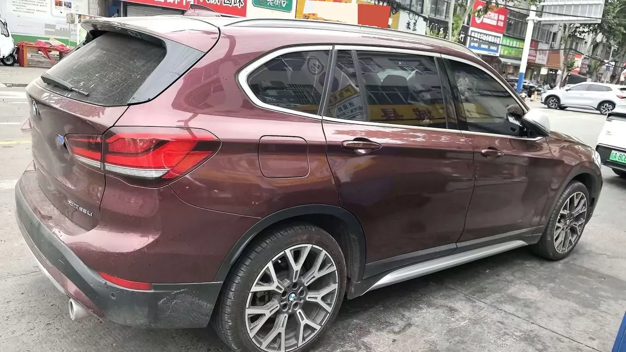 BMW 2021 X1 xDrive25Li 2.0T exclusive automatic gear 6