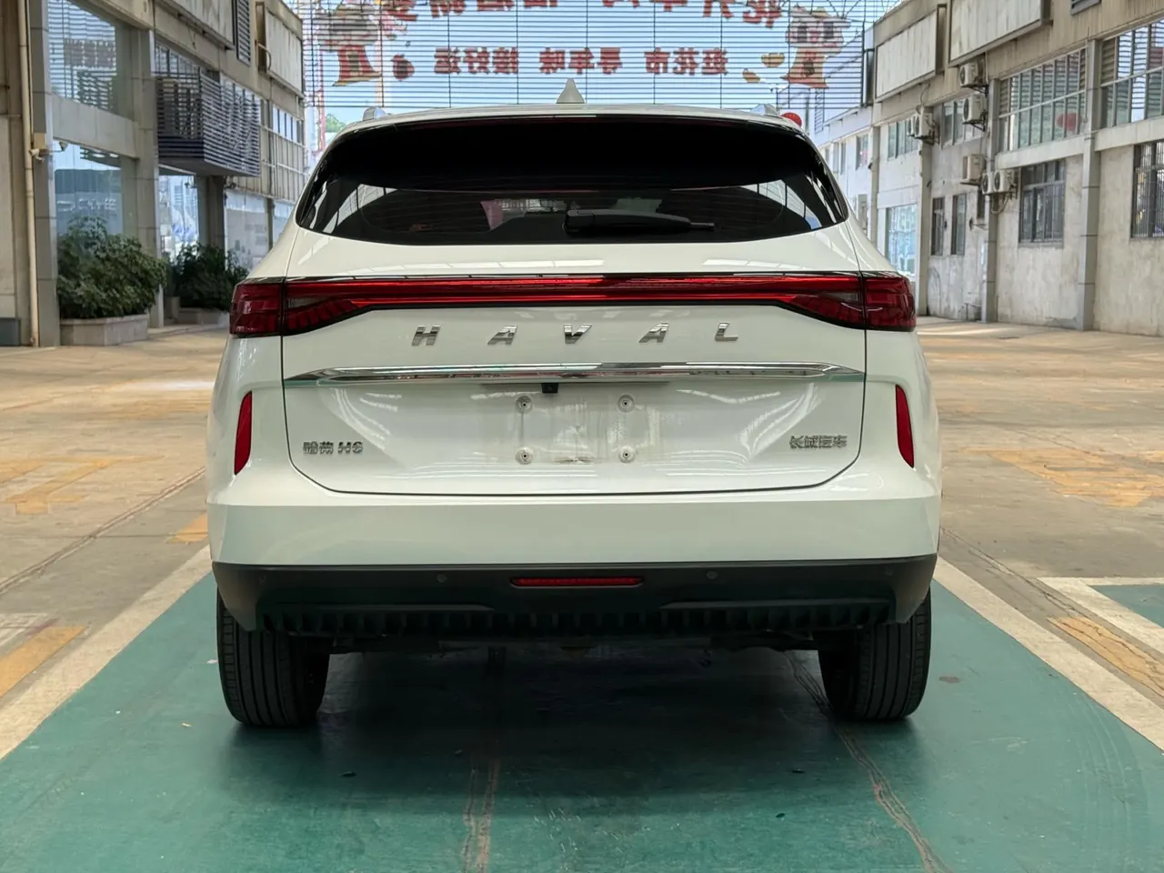 Haval 2022 H6 1.5T Two-Drive Pro Auto 5