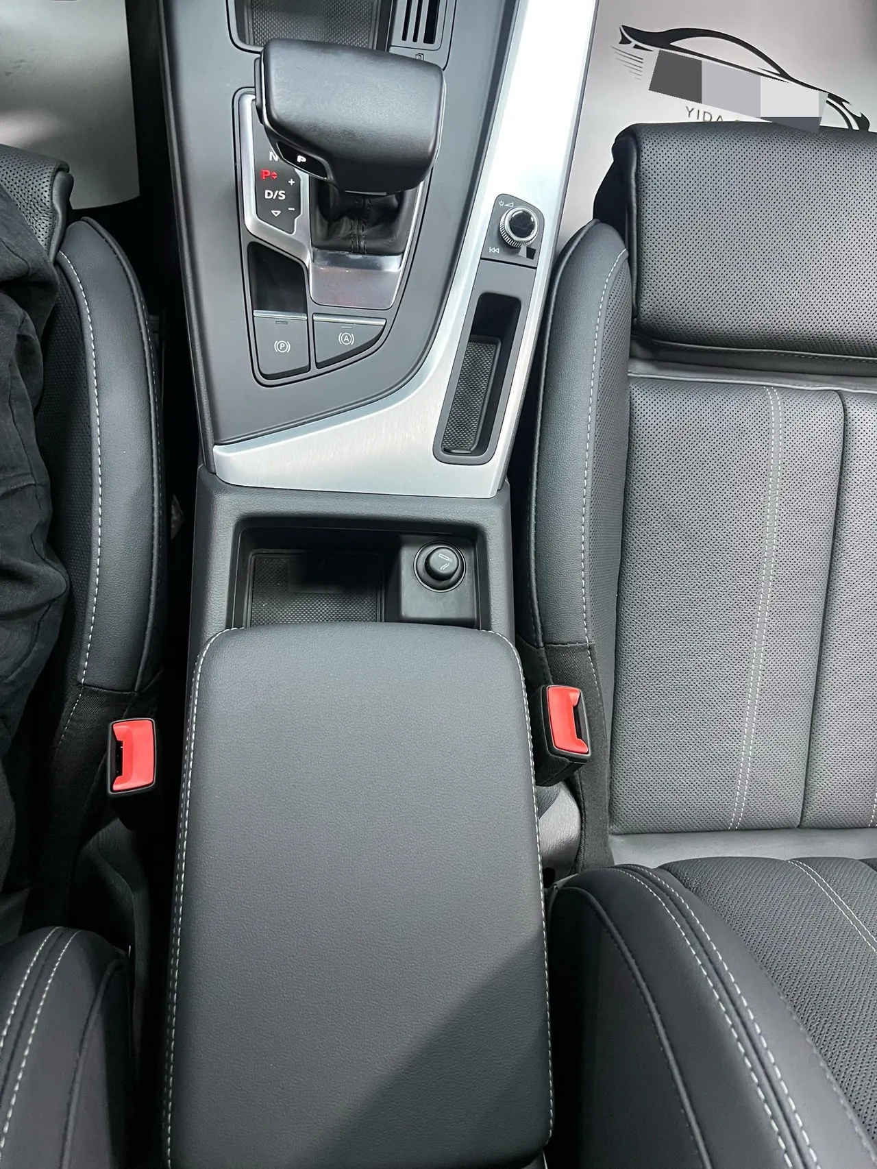 Audi 2022 A4L 2.0TFSI 35TFSI Fashion Dynamic Automatic 13
