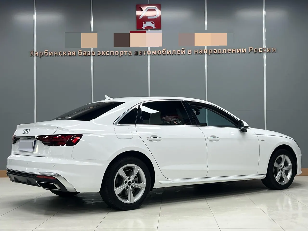 Audi 2022 A4L 2.0TFSI 35TFSI Fashion Dynamic Automatic 4