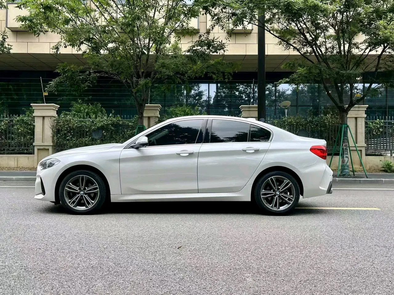 BMW 1 Series 2021 120i 1.5T M Sports Edition (Modified) Automatic Gear 4