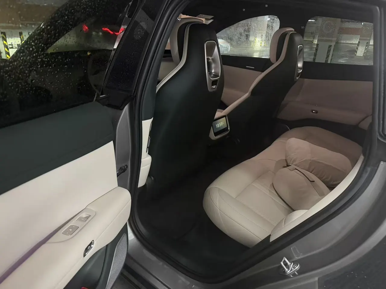 MI 2025 YU7 Long Endurance Rear Drive Automatic Gear 3