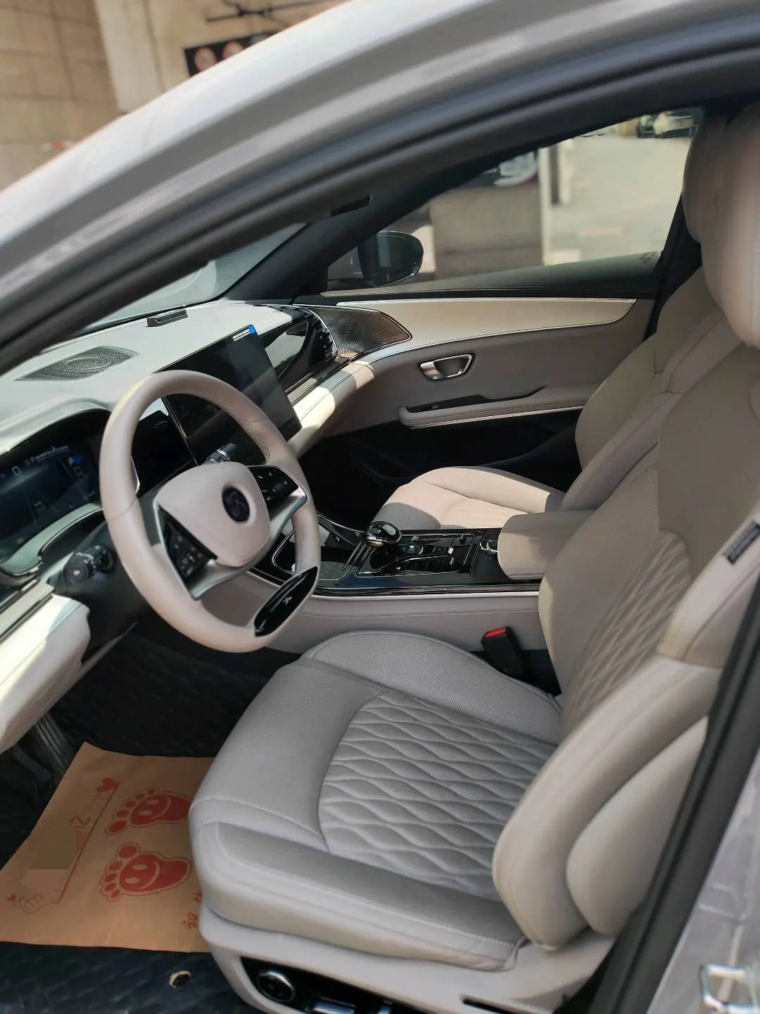 BYD 2025 Han EV smart driving version 605KM pilot version automatic gear 4