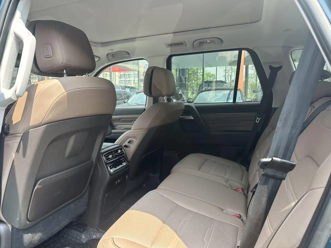 Beijing 2022 BJ60 48V 2.0T 11th Edition 5-seat Automatic Gear 4