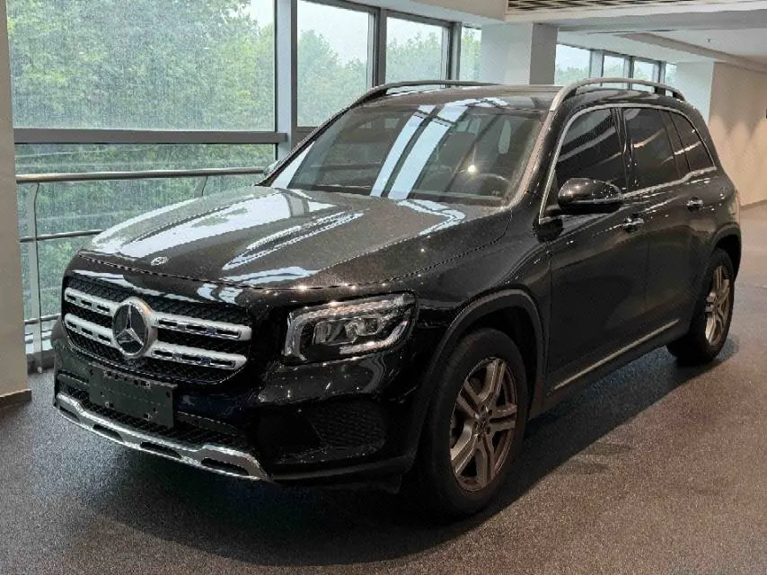 Open image lightbox: Mercedes Benz 2021 GLB 200 1.3T Dynamic Automatic