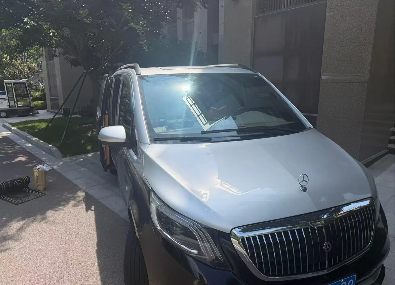 Mercedes Benz 2021 Vito 2.0T Business Edition 7-seat Automatic Gear 2