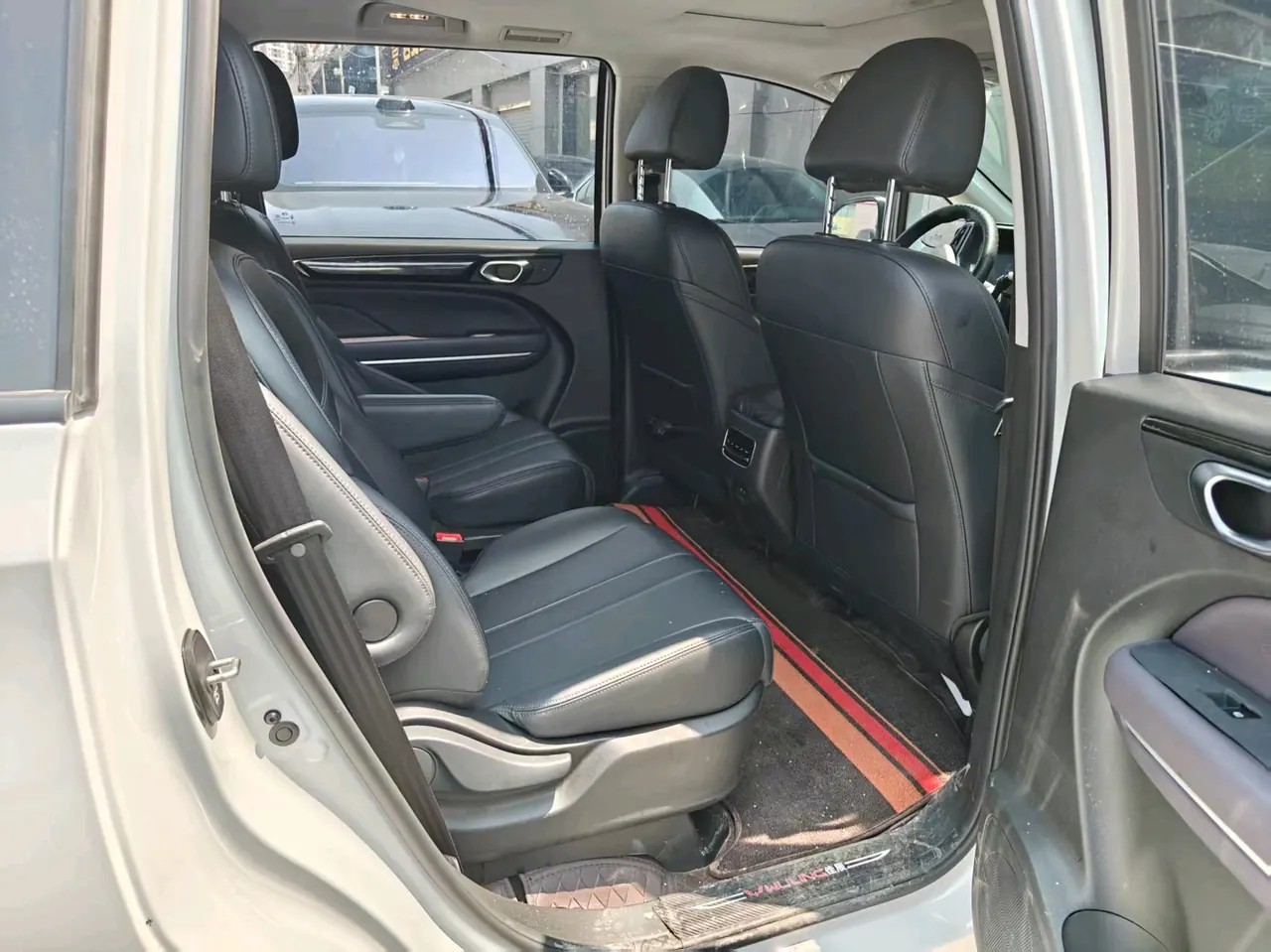 Chuanqi 2025 M6 MAX 1.5T 270T WDCT Deluxe Edition Automatic Gear 4