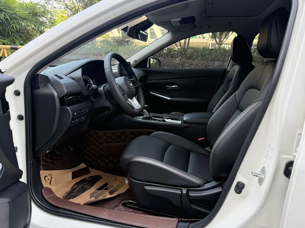 Nissan 2022 Sylphy 1.6 Stepless XL Pleasant Edition Automatic Gear 4