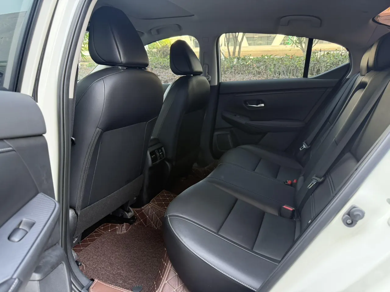 Nissan 2022 Sylphy 1.6 Stepless XL Pleasant Edition Automatic Gear 5