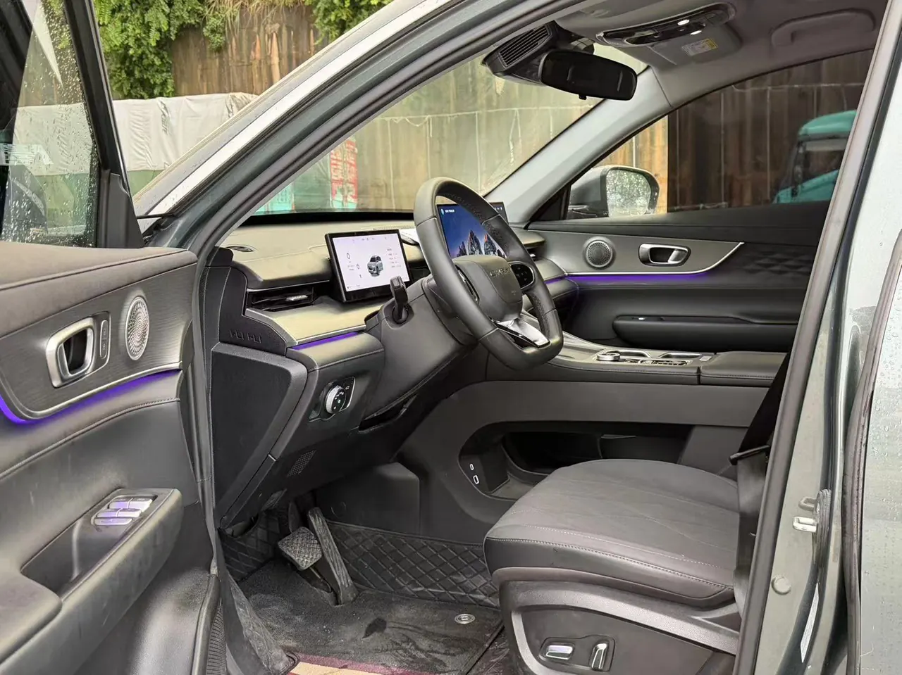 Chery 2025 Tiggo 8 PLUS 1.6TGDI 290TGDI Luxury Automatic Gear 7