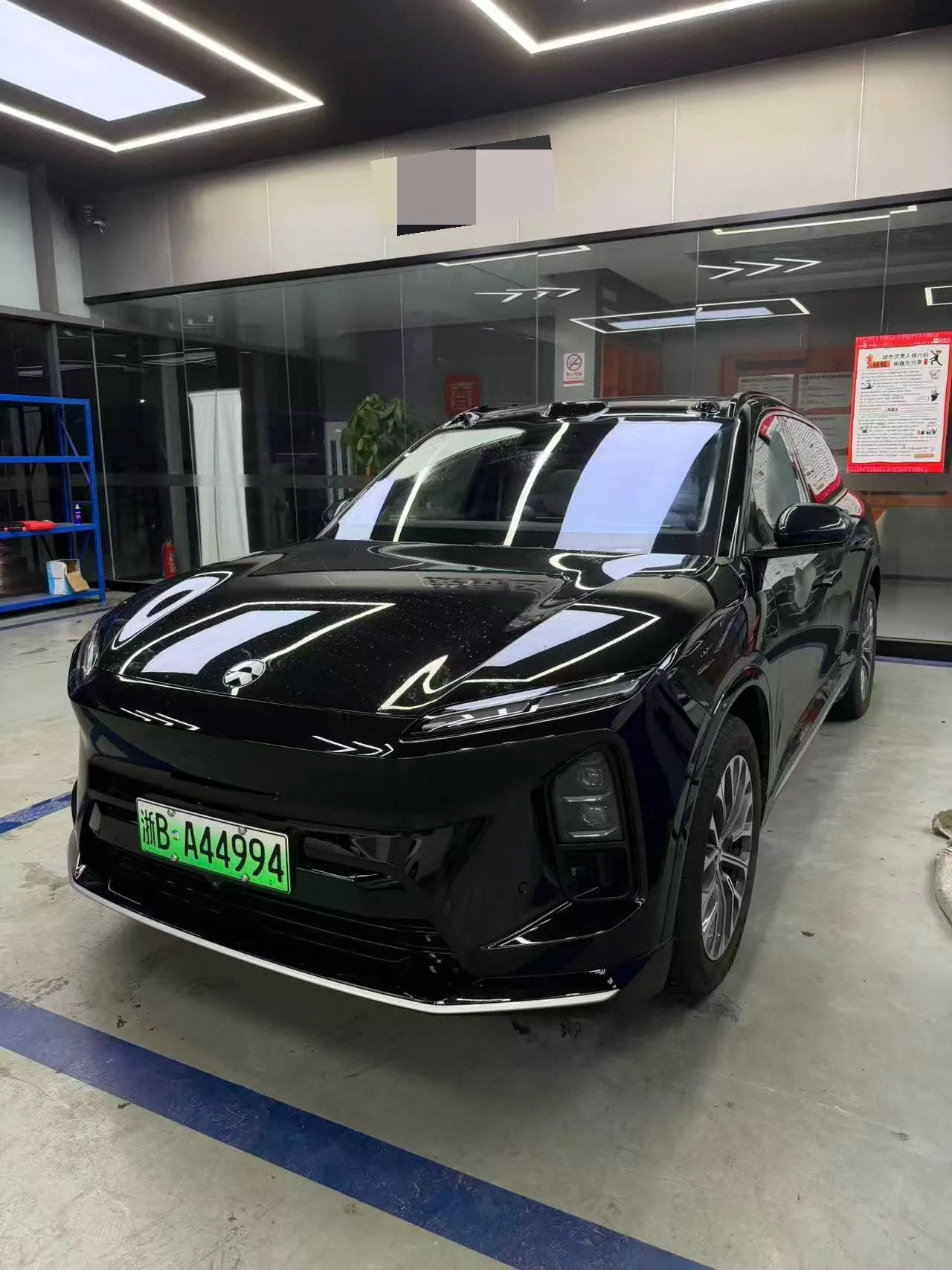 Open image lightbox: NIO 2025 ES6 75kWh automatic gear