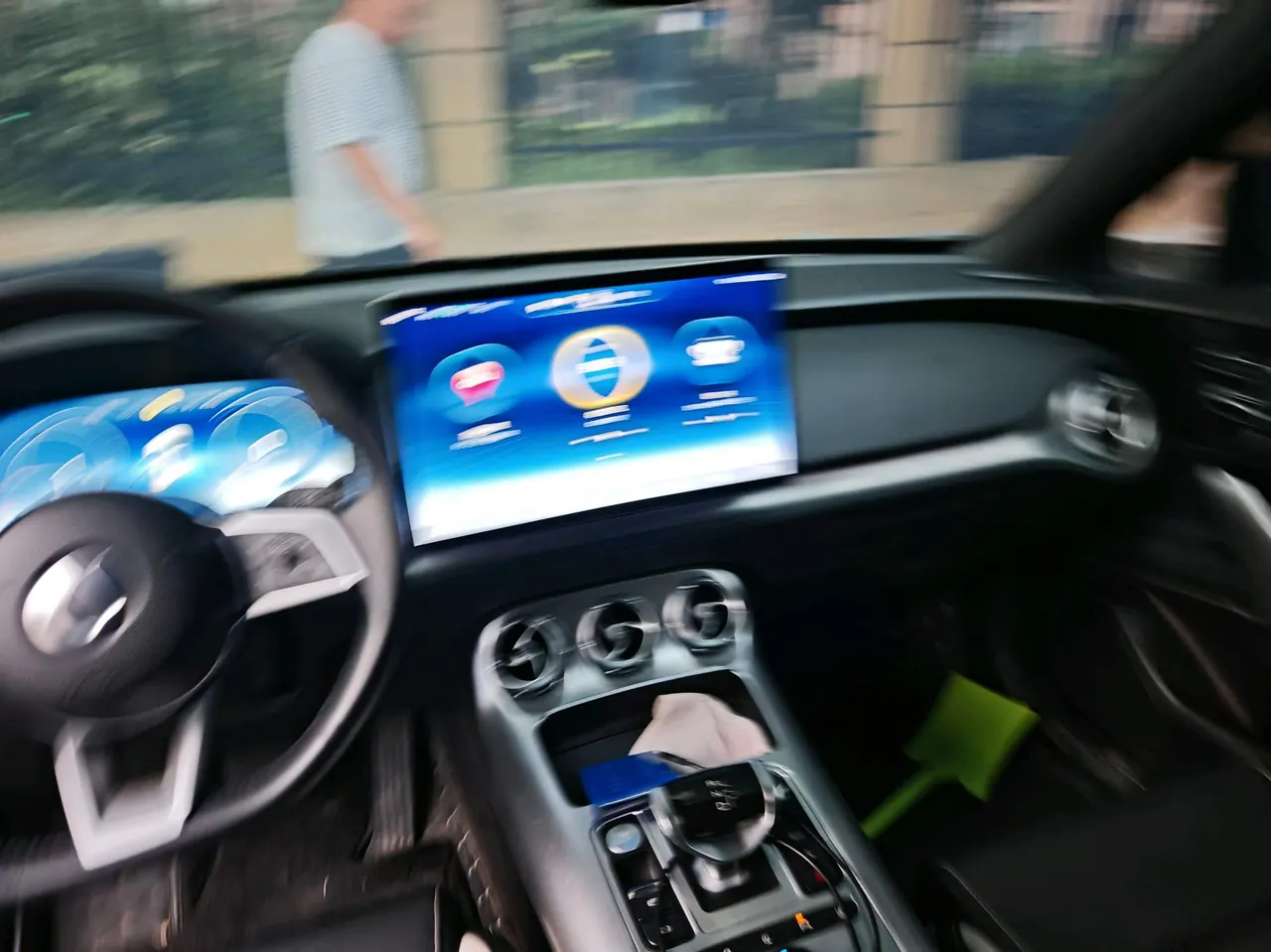 Denza 2020 Denza X PHEV 2.0T Sports Edition Automatic Gear 4