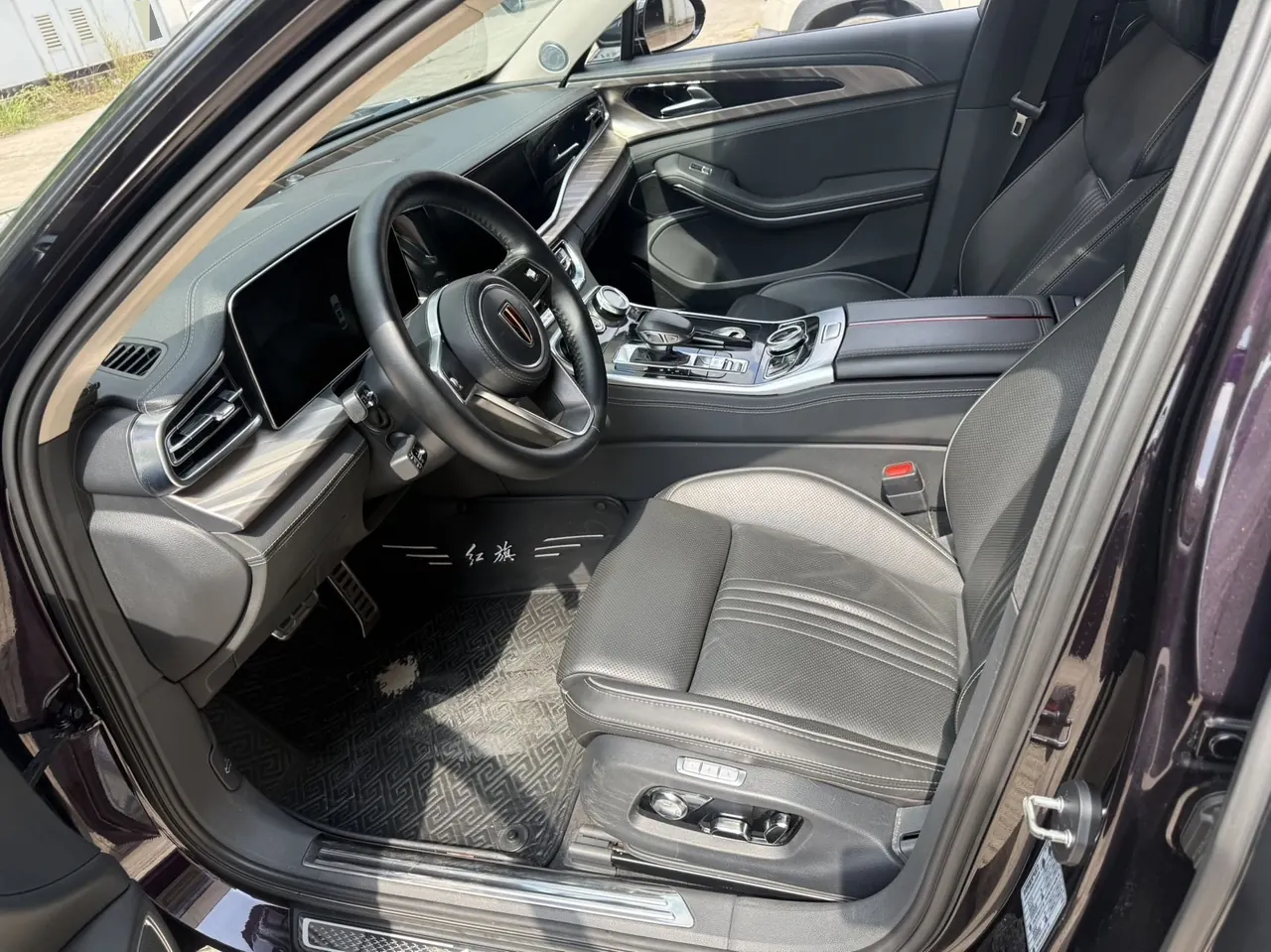 HongQi 2020 H9 48V 2.0T Zhilian Flag Edition Automatic Gear 10