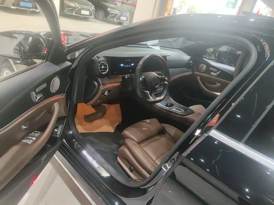 Mercedes Benz E-Class 2022 E 300 L 2.0T Sports Luxury (Change 2) Automatic Gear 4