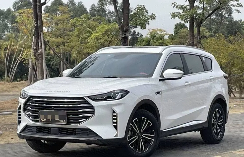 打开图片灯箱：Jetour 2021 X70 PLUS 1.5T Mountain 7 Automatic Gear
