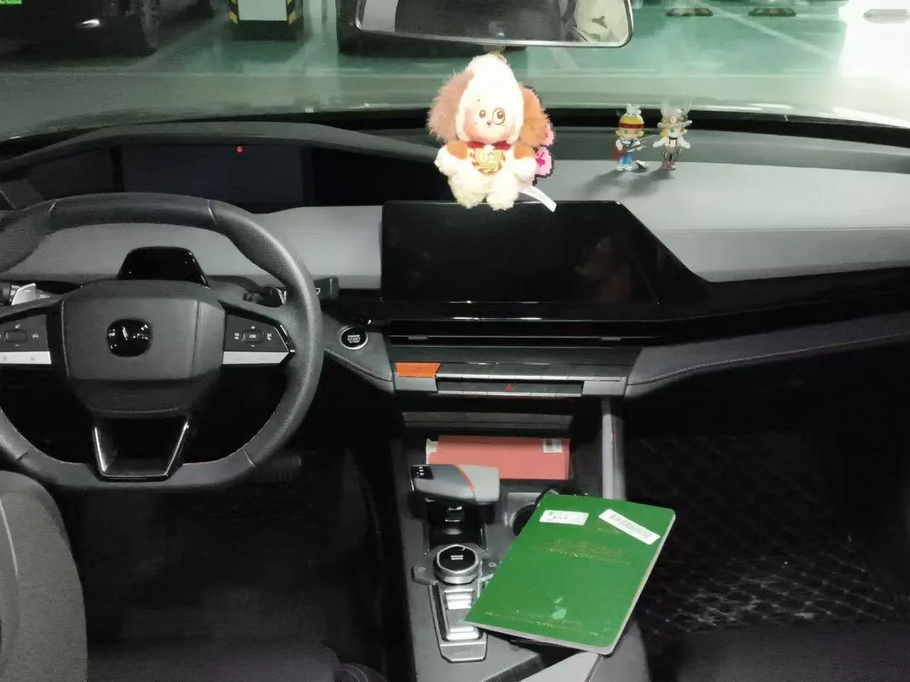 ChangAn 2022 UNI-V 1.5T honorable automatic gear 4