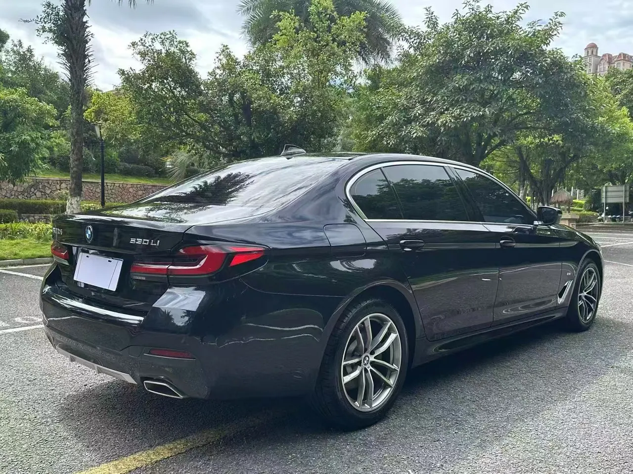 BMW 5 Series 2022 525Li 2.0T M Sports Suit Automatic Gear 6