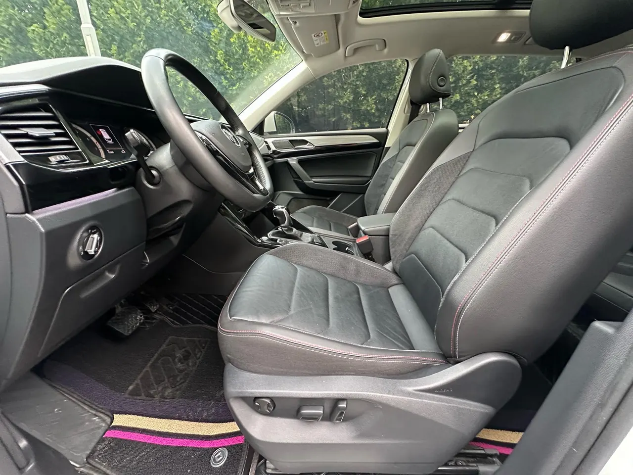 Volkswagen 2020 Tanyue 2.0TSI 330TSI Two-Drive Deluxe Smart Joint Edition Automatic Gear 4