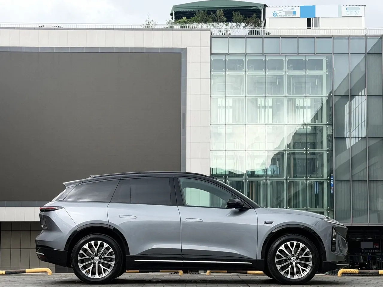 NIO 2025 ES6 75kWh automatic gear 6