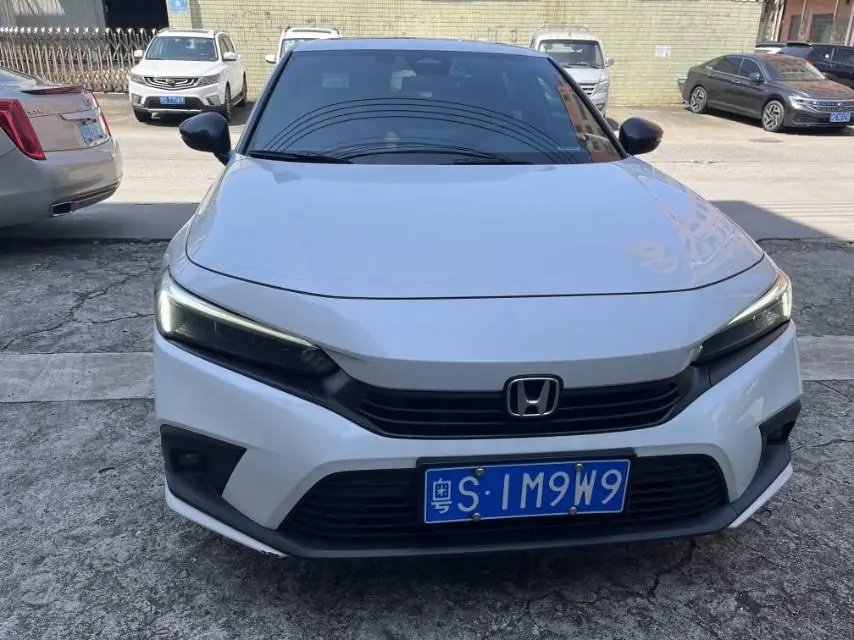 Honda 2022 Civic 1.5T Stepless 240TURBO Combustion Edition Automatic Gear 2