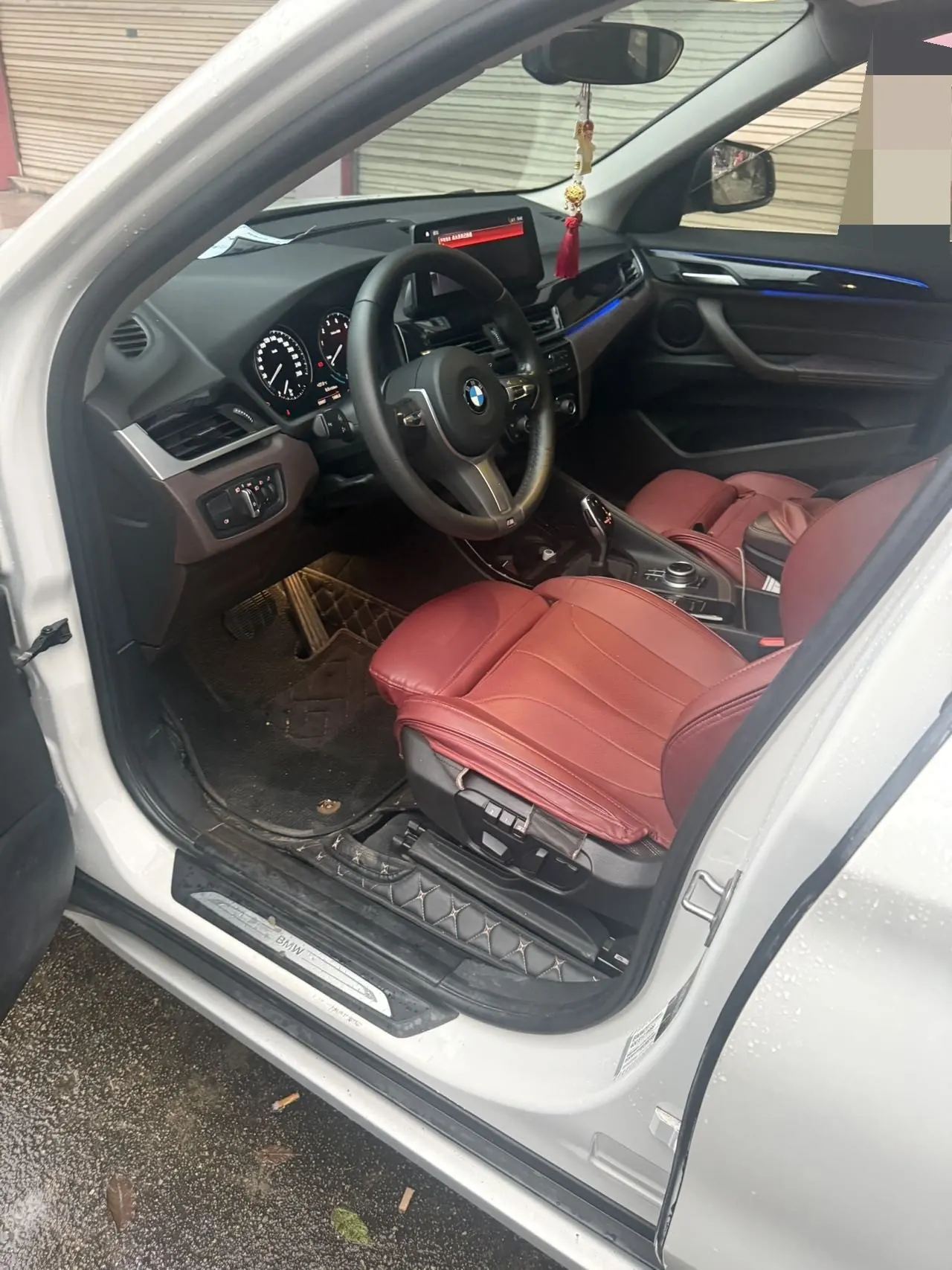 BMW 2020 X1 sDrive20Li 1.5T exclusive automatic gear 2