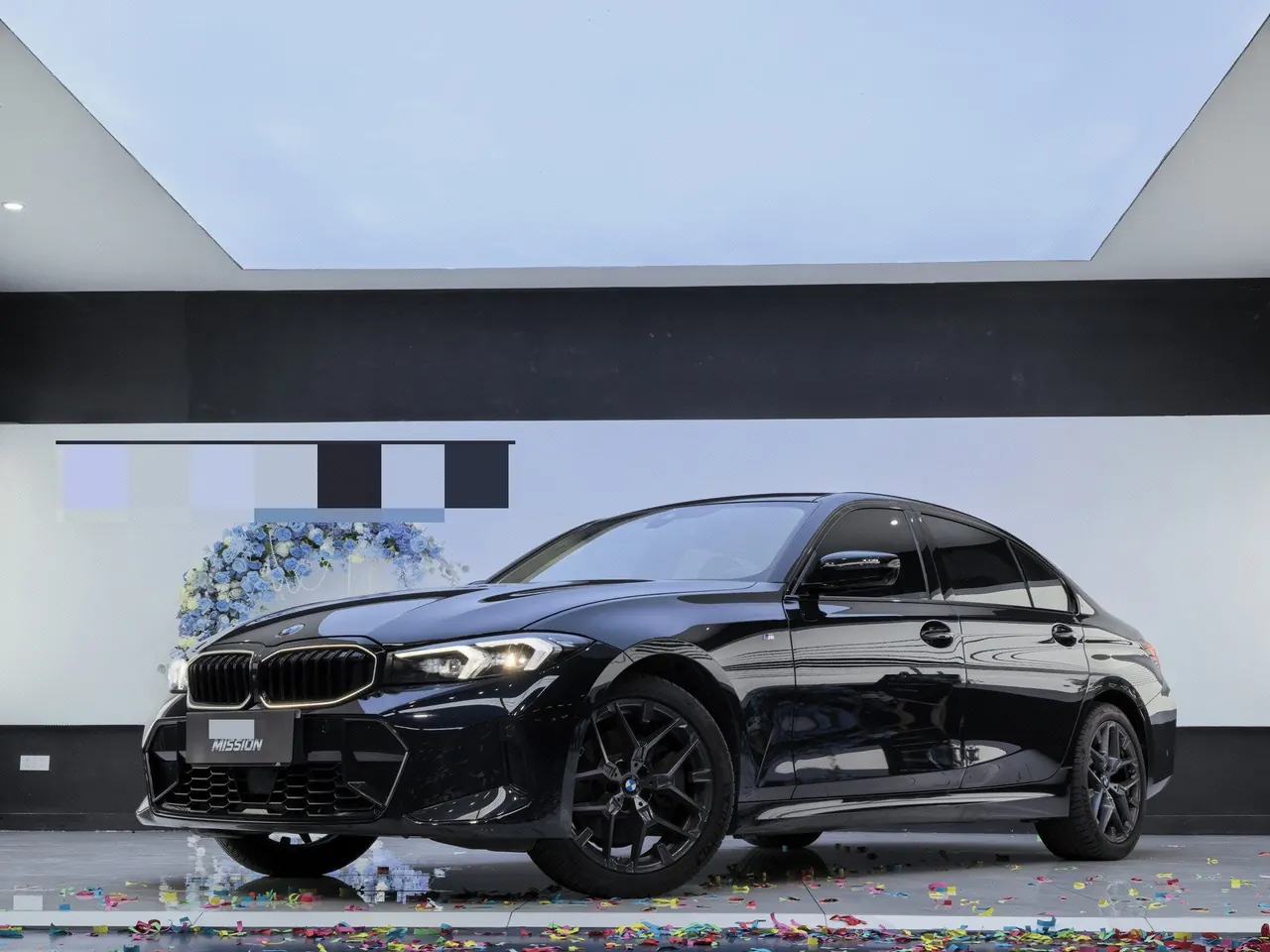 Open image lightbox: BMW 3 Series 2025 330Li 2.0T M Sports Obsidian Night Suit Automatic Gear