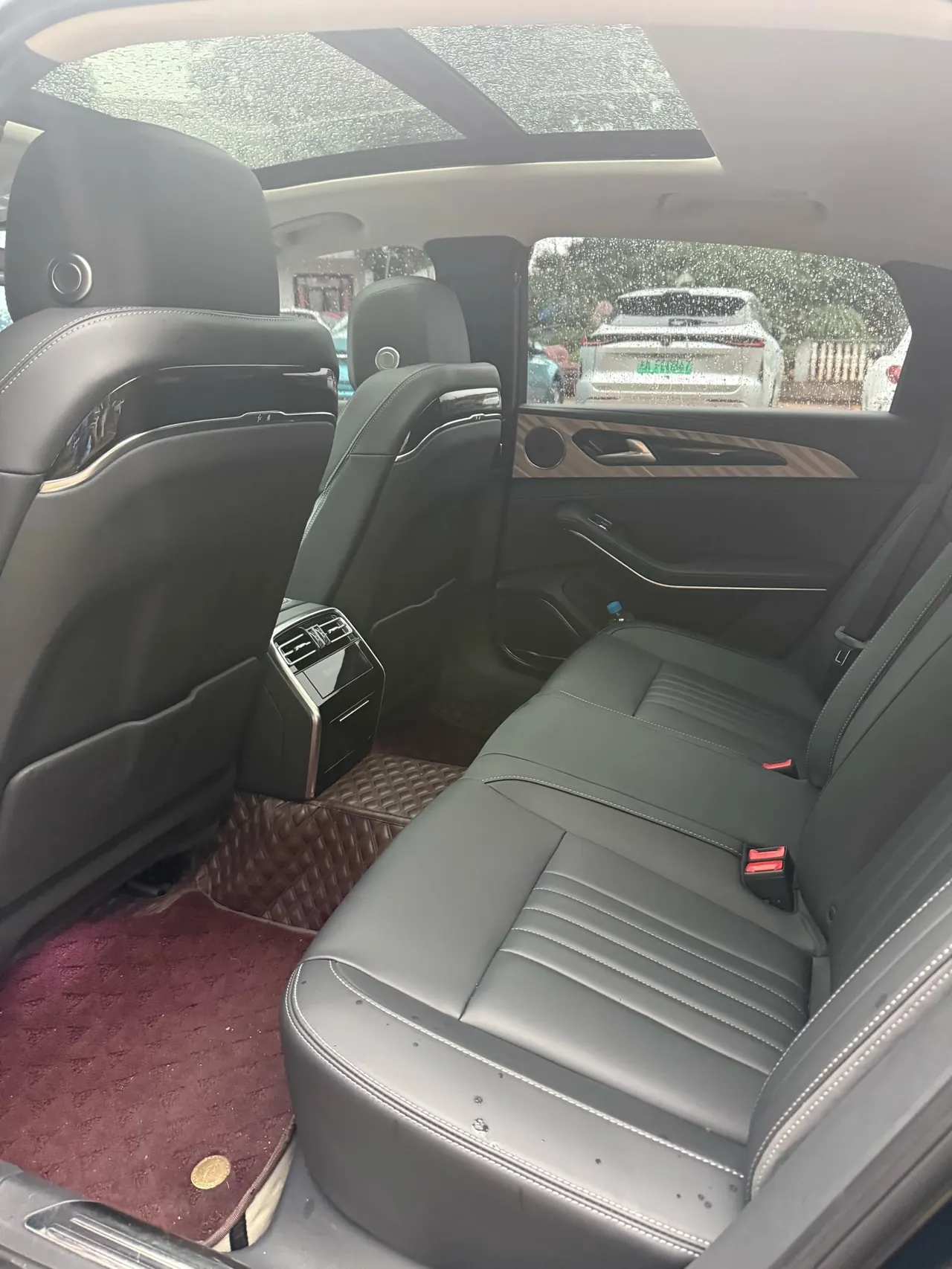 HongQi 2020 H9 48V 2.0T Zhilian Flag Yue Edition Automatic Gear 8