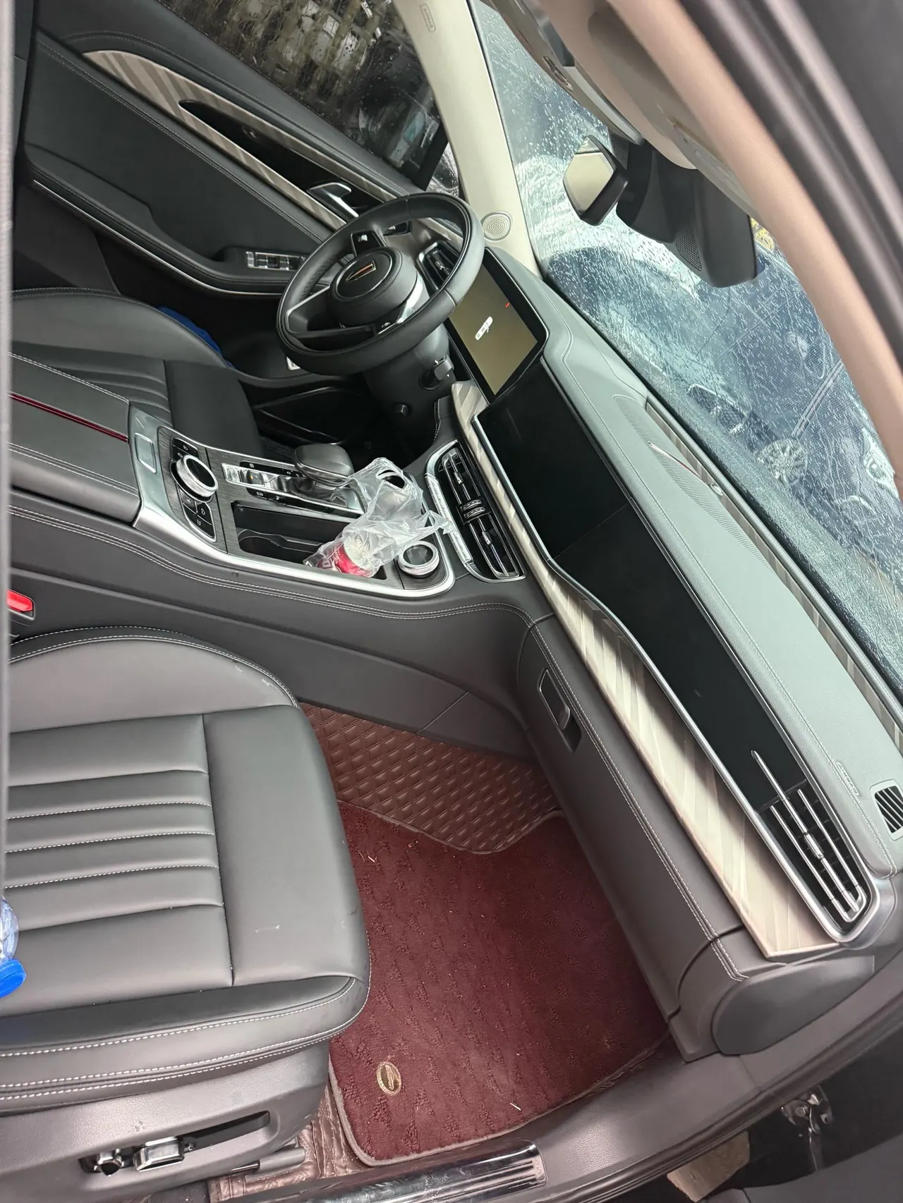 HongQi 2020 H9 48V 2.0T Zhilian Flag Yue Edition Automatic Gear 9