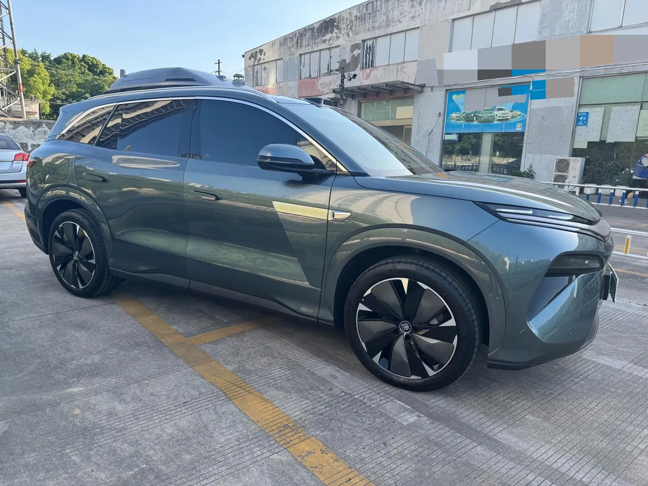BYD 2025 Tang L DM 1.5T stepless 175KM unmanned aerial vehicle player version automatic gear 7