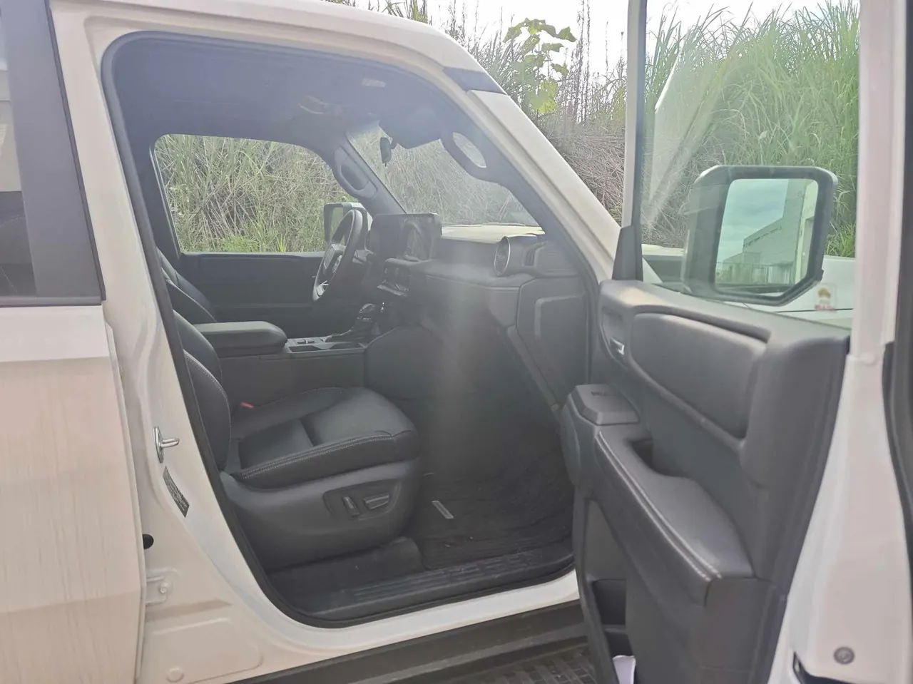 Toyota 2025 Prado HEV 2.4T all-around TX version 5-seat automatic gear 9