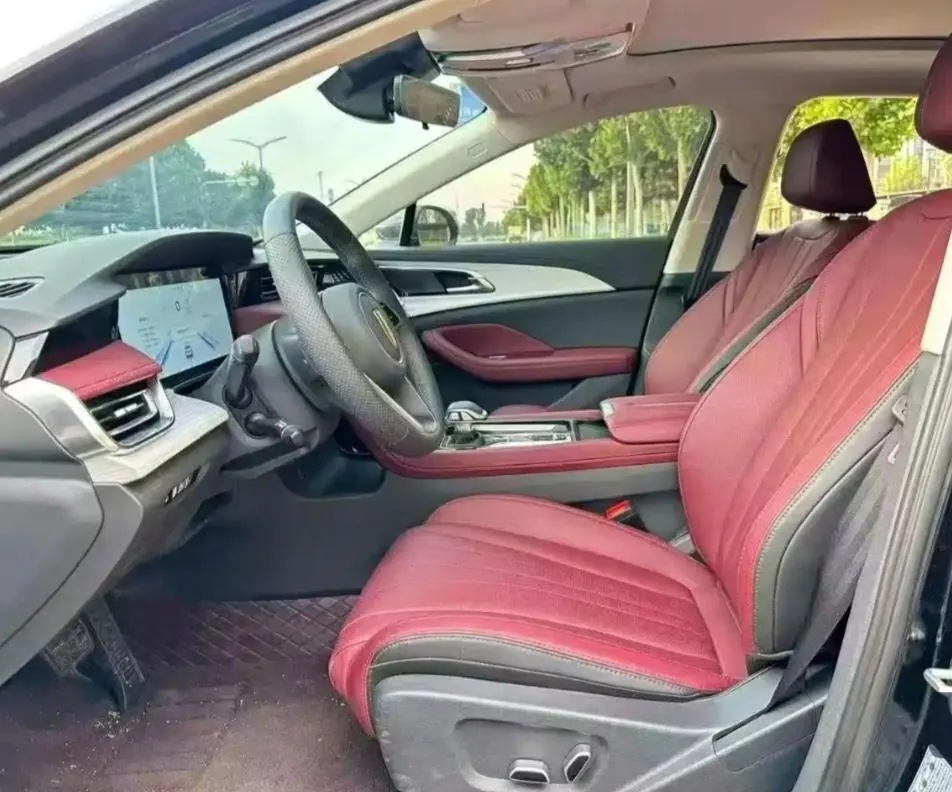 HongQi 2025 H5 PHEV 1.5T 170 Super Hybrid Automatic Gear 3