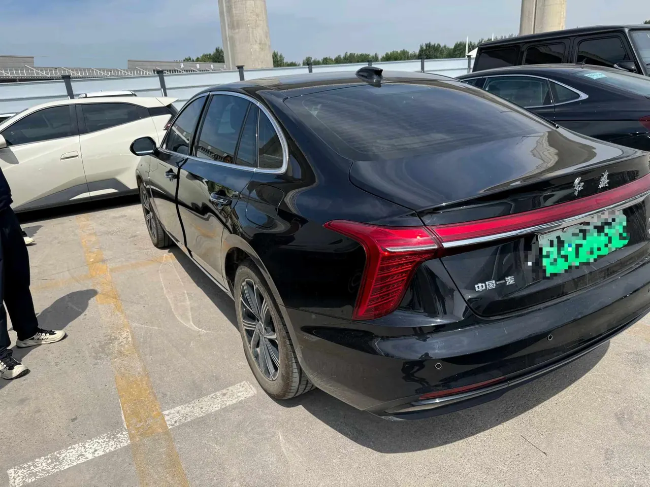 HongQi 2025 H5 PHEV 1.5T 170 Super Hybrid Automatic Gear 5