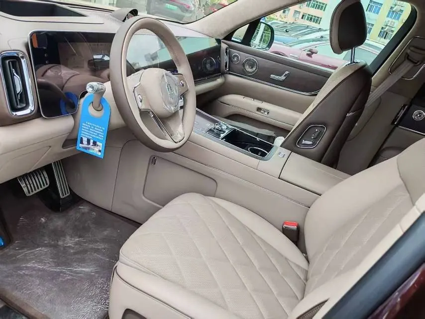 AITO 2026 AITO M9 extended range Ultra 5-seat automatic gear 8